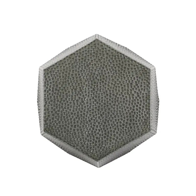 Tavolino laterale geometrico Pamsha in ferro martellato di