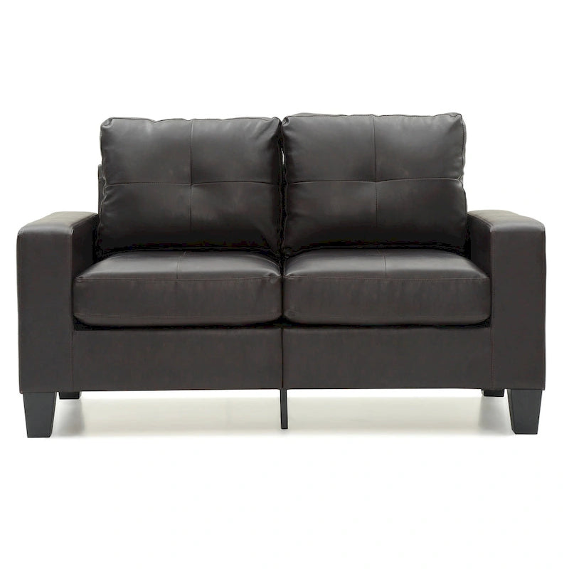 Divano dritto Newbury da 58 pollici con braccioli svasati in similpelle - 32 L x 58 P x 36 H