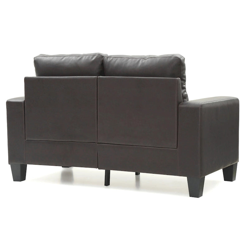 Divano dritto Newbury da 58 pollici con braccioli svasati in similpelle - 32 L x 58 P x 36 H