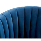 Poltrona a botte Couture Matejka girevole con canale trapuntato - 71 cm L x 79 cm P x 76 cm H - 71Lx79Px76A