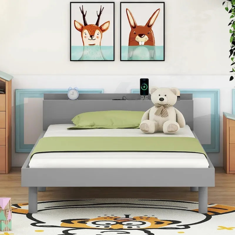 Struttura letto a piattaforma una piazza e mezza con porte USB