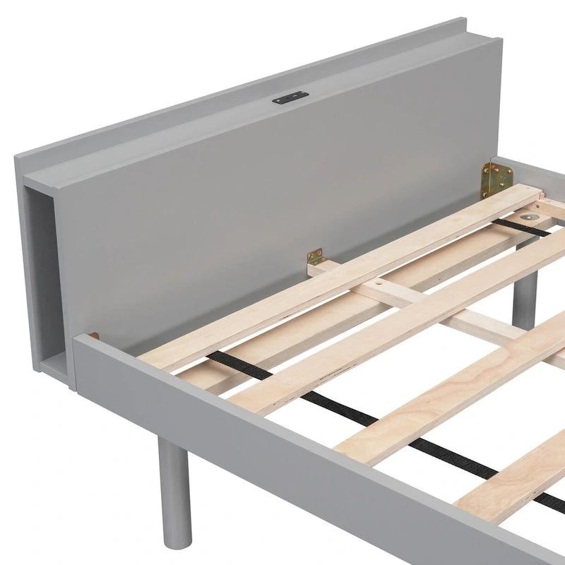 Struttura letto a piattaforma una piazza e mezza con porte USB