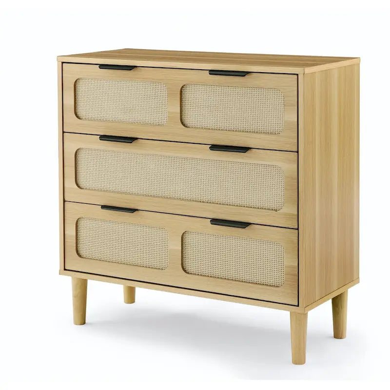 Cassettiera Moderna In Rattan Con Cassetti Ampi E Maniglie In Metallo